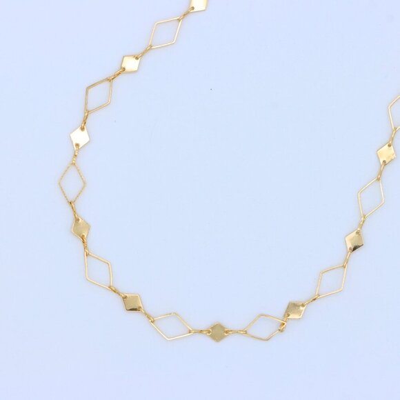 Delicate & Contemporary Necklace Chain, A Lovely Choice for Women, EVCH1849 - Picture 9 of 10